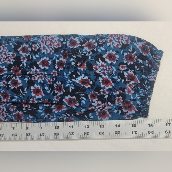 BOG BAND OF THE FREE Josie Sapphire Top Peri Blue Tropical Floral V-Neck Small - Picture 8 of 10